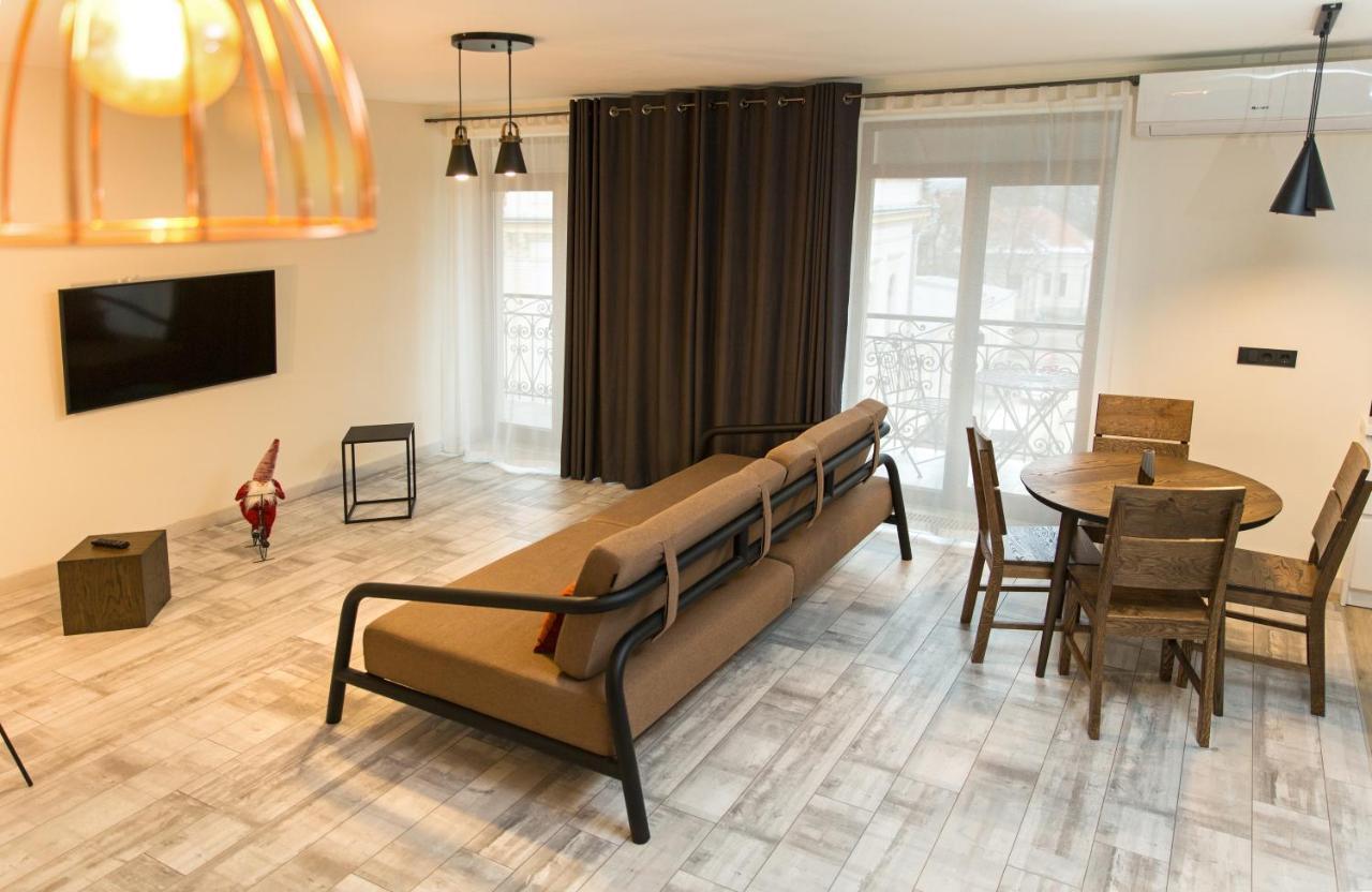 Elite Loft Apart Kolomyia Bagian luar foto